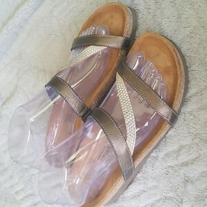 Naot Hawaii wedge sandal new